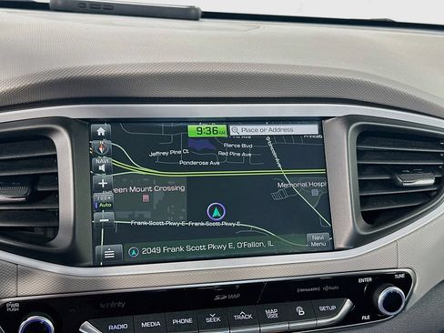 Used 2018 Hyundai Ioniq Limited w/ Limited Ultimate Package 03 FWD image 13