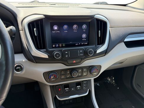Used 2019 GMC Terrain SLT w/ Preferred Package FWD image 12
