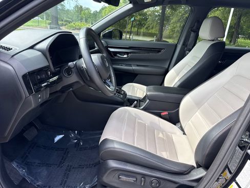Used 2024 Honda CR-V Sport Touring image 12