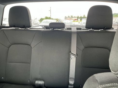 Used 2024 GMC Canyon Elevation RWD image 22