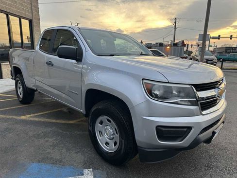 Used 2020 Chevrolet Colorado W/T image 3