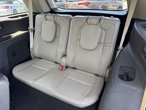 Used 2021 Lincoln Aviator Reserve w/ Equipment Group 201A RWD image 13