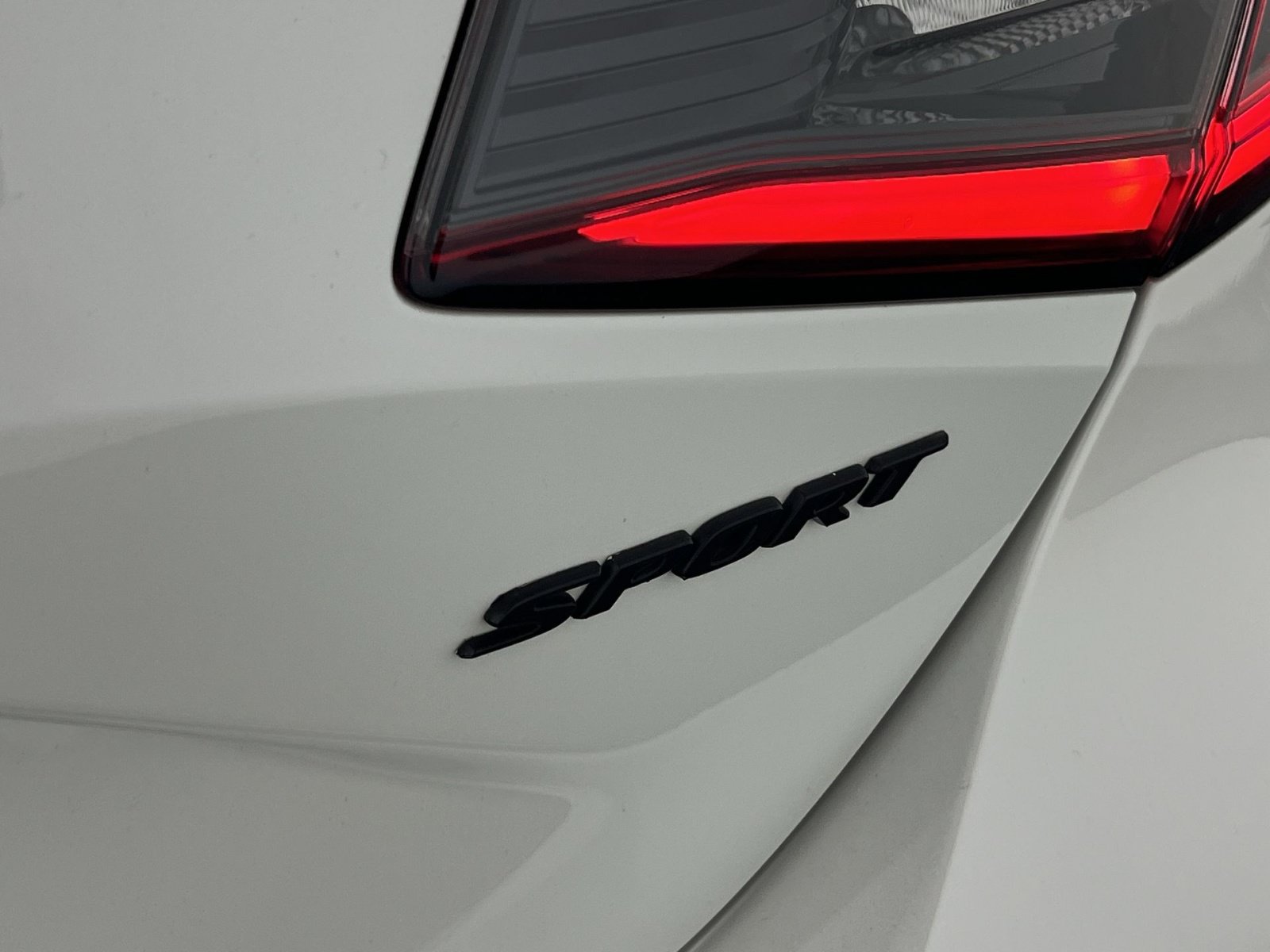 Used 2024 Honda Civic Sport image 27