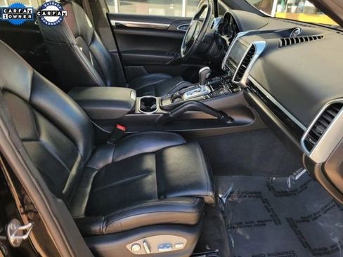 Used 2012 Porsche Cayenne AWD/4WD image 36