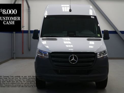 New 2025 Mercedes-Benz Sprinter 2500 image 2