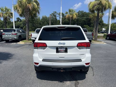 Used 2021 Jeep Grand Cherokee Laredo X RWD image 9