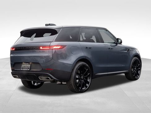 New 2025 Land Rover Range Rover Sport SE image 4