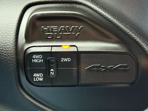 Used 2022 RAM 3500 Big Horn w/ Night Edition AWD/4WD image 36