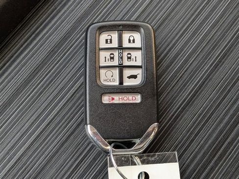 Used 2020 Honda Odyssey EX image 29