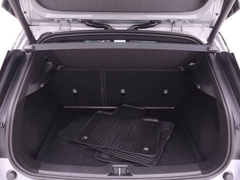 Used 2026 Volvo EX30 Ultra w/ Climate Package image 19