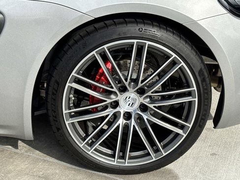 Certified 2025 Porsche 718 Boxster S RWD image 8