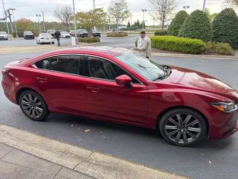 Used 2018 MAZDA MAZDA6 Touring FWD image 2