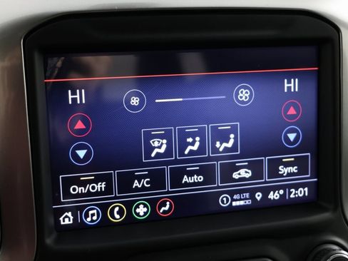 Used 2021 Chevrolet Silverado 1500 LT Trail Boss w/ Convenience Package II image 50