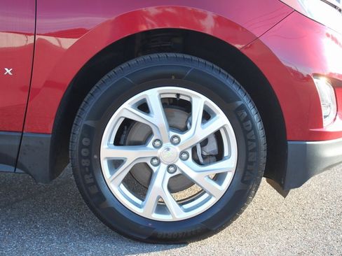 Used 2018 Chevrolet Equinox LT image 4