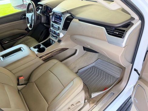 Used 2018 GMC Yukon XL SLT w/ HD Trailering Package RWD image 40