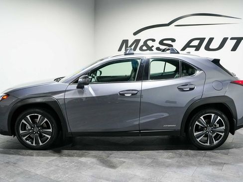 Used 2021 Lexus UX 250h AWD/4WD image 3