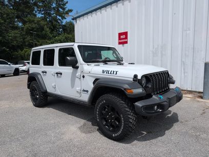 Used 2023 Jeep Wrangler Unlimited w/ Sun & Screen Package