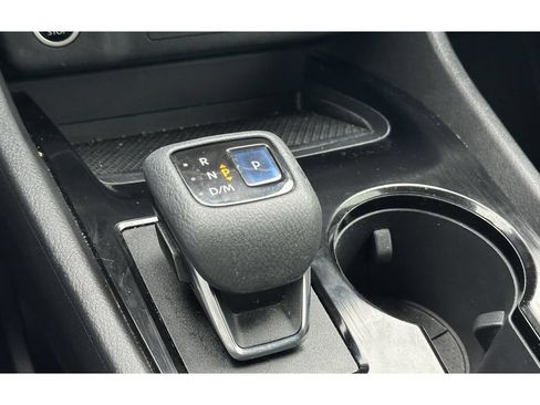 Used 2022 Nissan Rogue SV AWD/4WD image 20