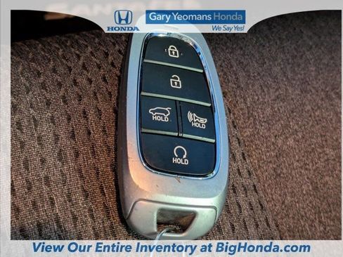 Used 2023 Hyundai Santa Fe SEL image 34