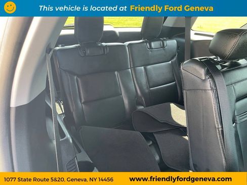 Used 2023 Ford Explorer Limited w/ Equipment Group 301A AWD/4WD image 34