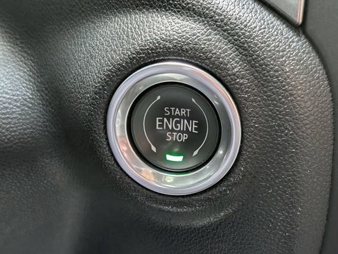 Used 2020 Chevrolet Silverado 1500 LT Trail Boss AWD/4WD image 31