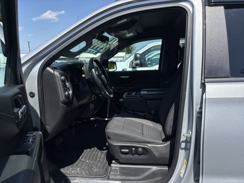 Used 2021 Chevrolet Silverado 1500 LT AWD/4WD image 11