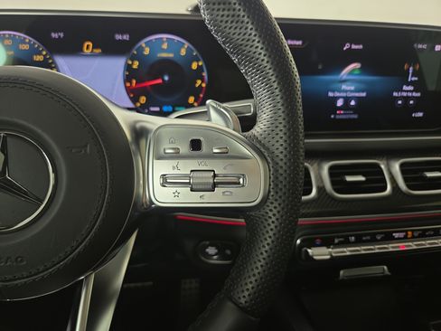 Used 2023 Mercedes-Benz GLE 53 AMG 4MATIC image 17