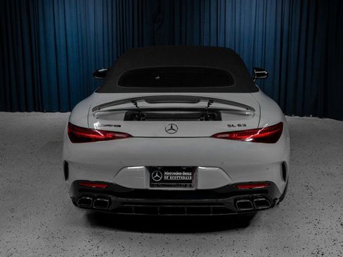 Used 2022 Mercedes-Benz SL 63 AMG 4MATIC image 11