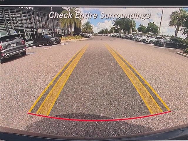 Used 2018 Mercedes-Benz E 300 4MATIC image 10