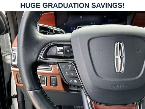 Used 2024 Lincoln Navigator L Reserve AWD/4WD image 25