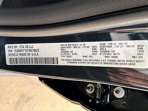 New 2026 RAM 1500 4x4 Crew Cab image 17