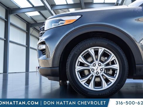 Used 2020 Ford Explorer XLT w/ Equipment Group 202A RWD image 30