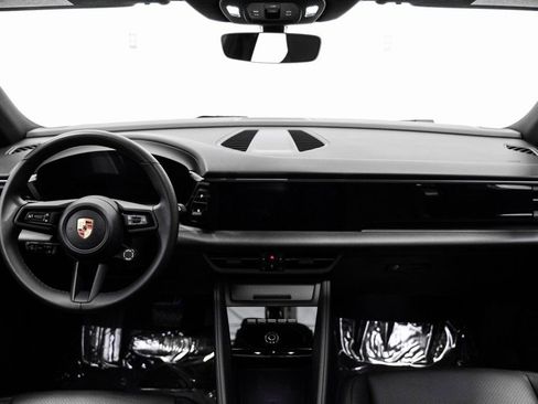 Used 2024 Porsche Macan 4 Electric image 20