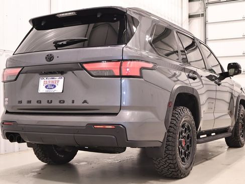 Used 2024 Toyota Sequoia TRD Pro AWD/4WD image 9