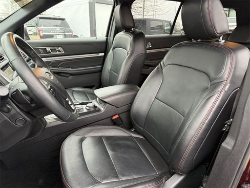 Used 2019 Ford Explorer Sport w/ Equipment Group 401A image 15