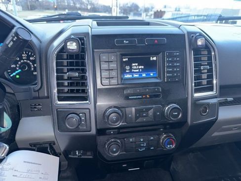 Used 2016 Ford F150 XLT image 46