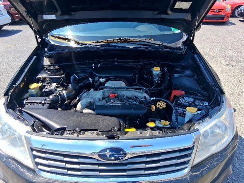 Used 2010 Subaru Forester 2.5X Premium image 33