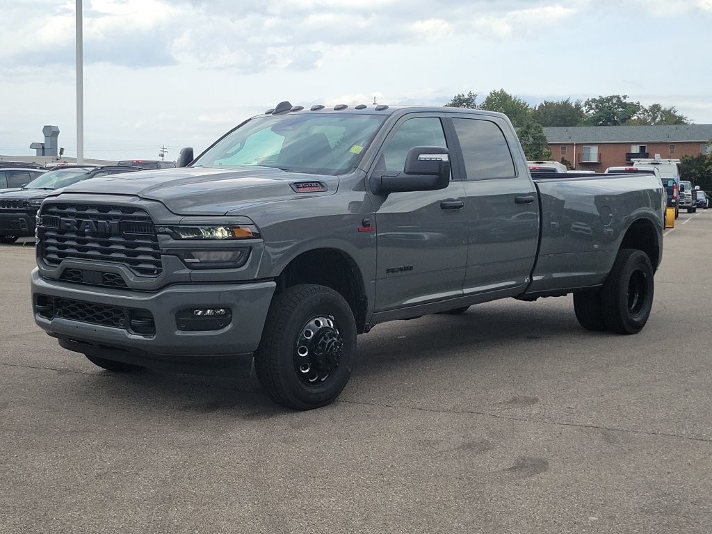 New 2027 RAM 3500 Big Horn AWD/4WD image 2