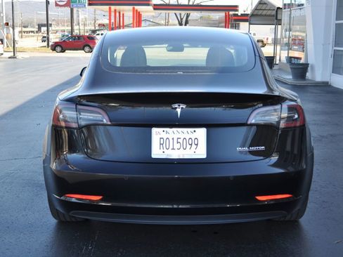 Used 2022 Tesla Model 3 Performance AWD/4WD image 9