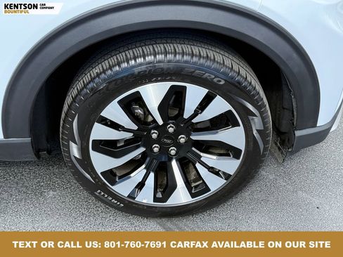 Used 2025 Ford Explorer Platinum w/ LUX Leather Package image 15