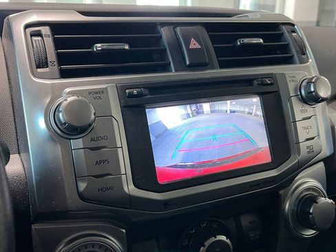 Used 2018 Toyota 4Runner SR5 Premium AWD/4WD image 22