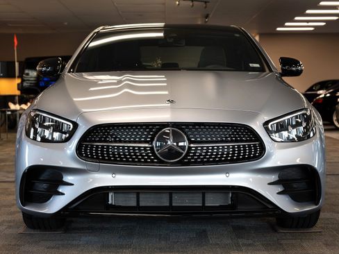 Used 2023 Mercedes-Benz E 350 Sedan image 5