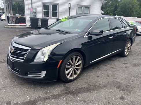 Used 2014 Cadillac XTS w/ Rear Seat Comfort Package FWD image 1