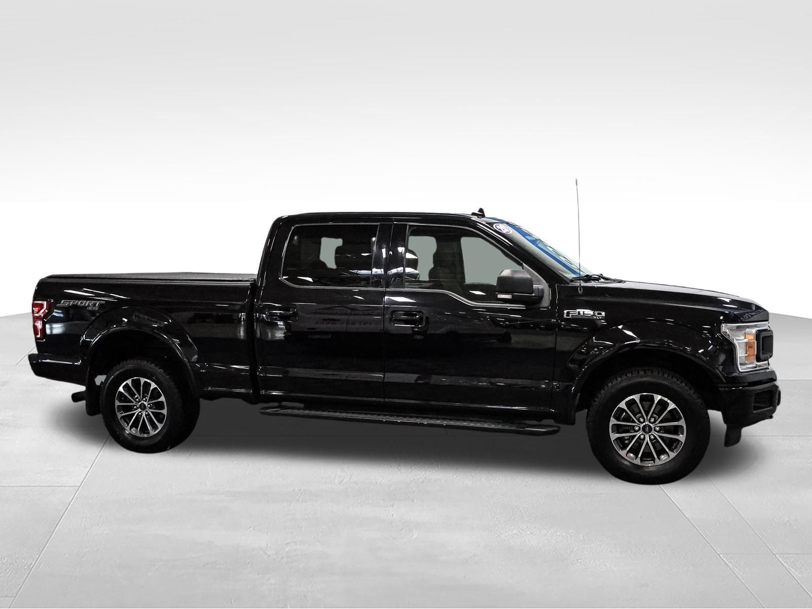 Used 2020 Ford F150 XLT w/ Equipment Group 302A Luxury AWD/4WD image 9