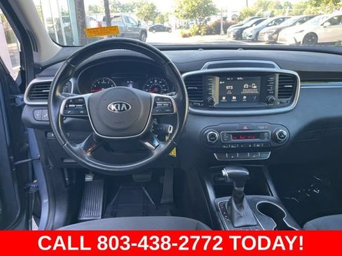 Used 2020 Kia Sorento LX w/ LX I4 Convenience Package AWD/4WD image 15