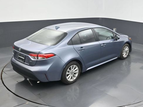 Used 2026 Toyota Corolla LE w/ LE Premium Package FWD image 12