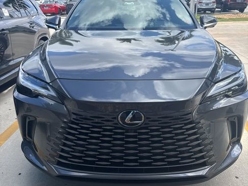 Used 2024 Lexus RX 350 w/ Convenience Package image 10