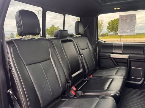 Used 2018 Ford F150 Lariat w/ Equipment Group 502A Luxury AWD/4WD image 31