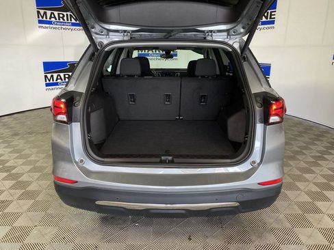 Used 2024 Chevrolet Equinox LT FWD image 31