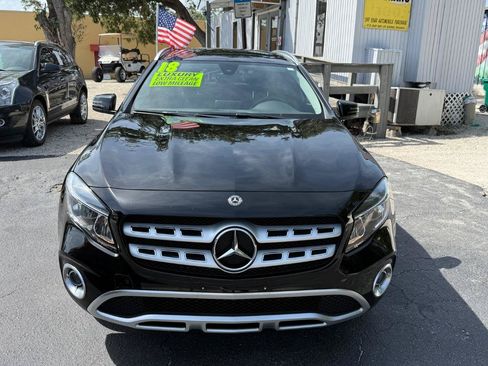 Used 2018 Mercedes-Benz GLA 250 4MATIC image 2